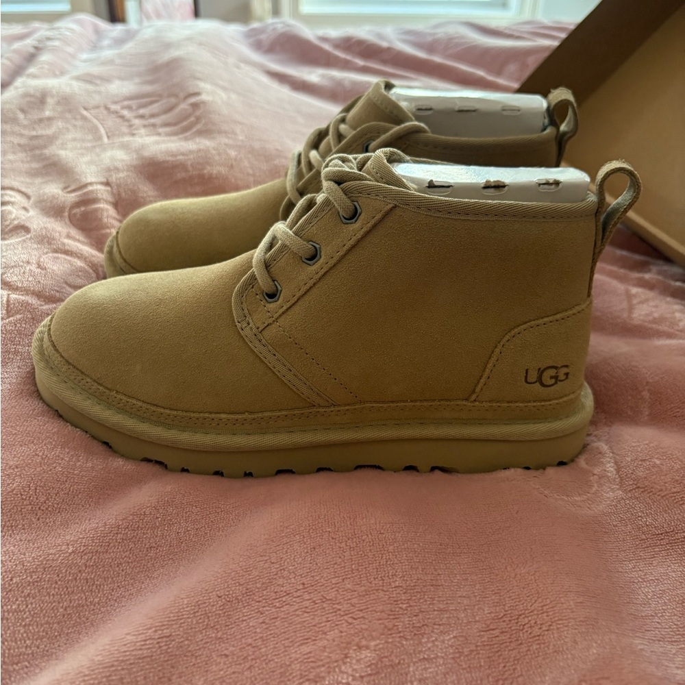 UGG mustard seed Lace-Up Boots